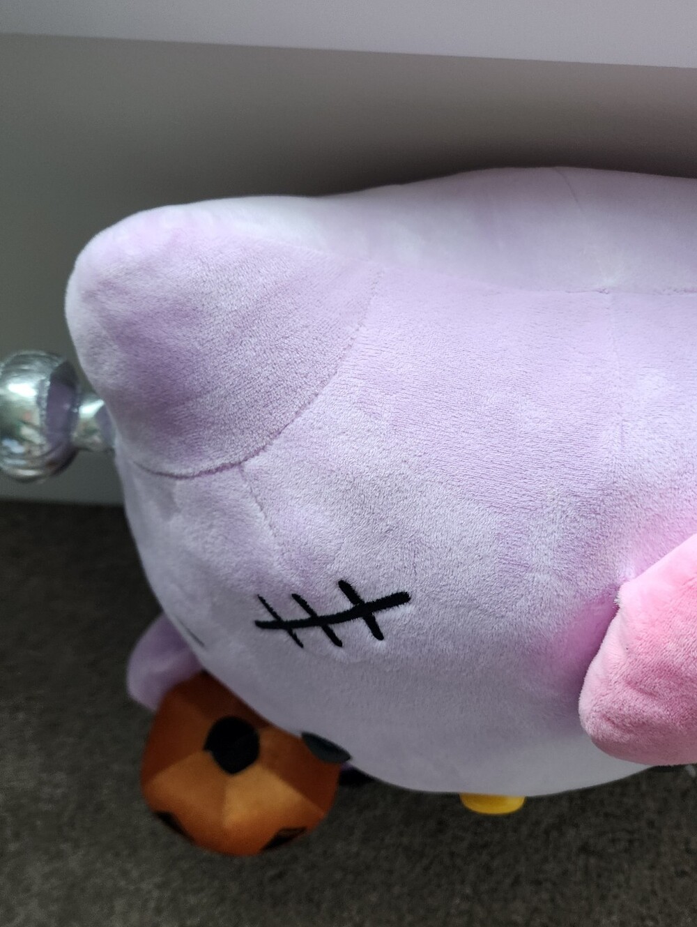 22" Jumbo Sanrio Hello Kitty Halloween Plush - Picture 5 of 14